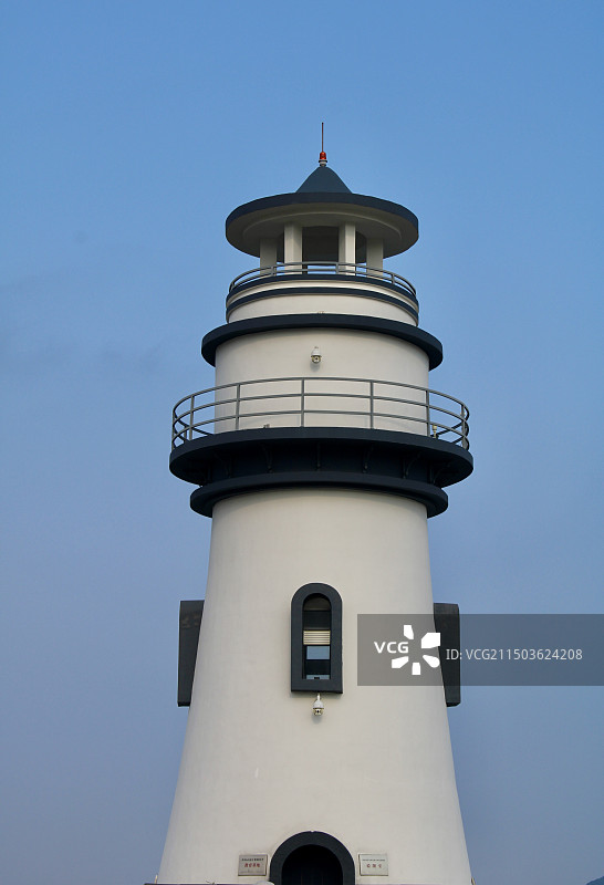 海上的灯塔图片素材