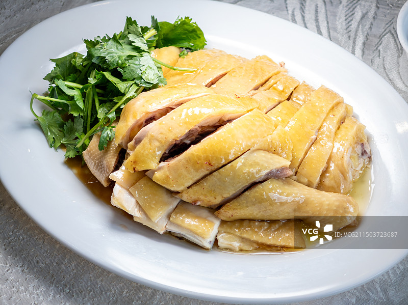 餐盘里的白切鸡图片素材