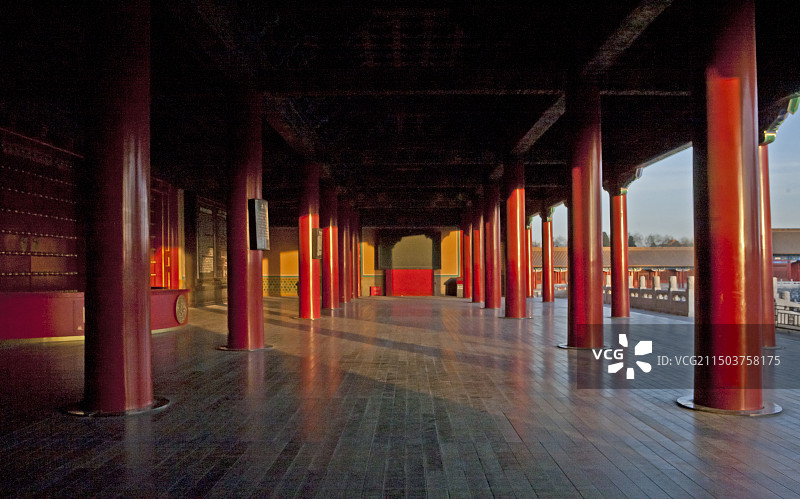 夕阳照皇宫图片素材