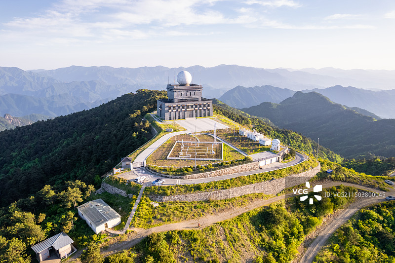 杭州临安大明山牵牛岗雷达气象站风景航拍图片素材