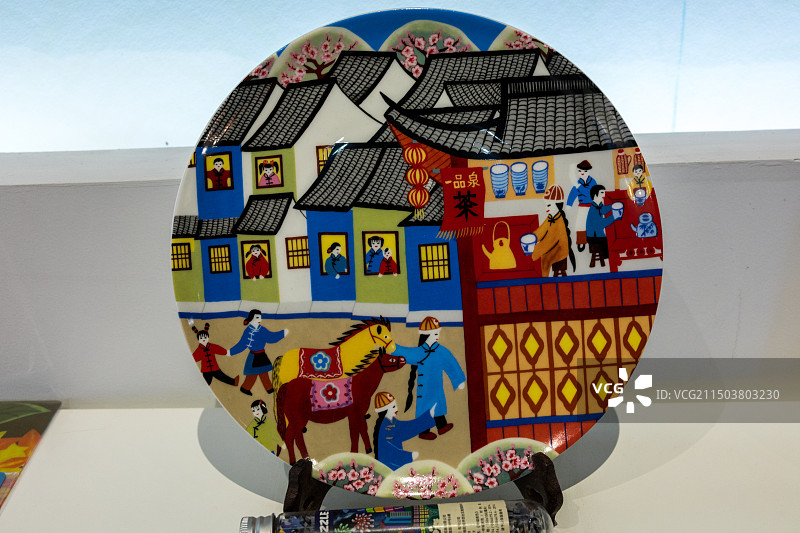 上海市金山规划馆金山农民画风格物品图片素材