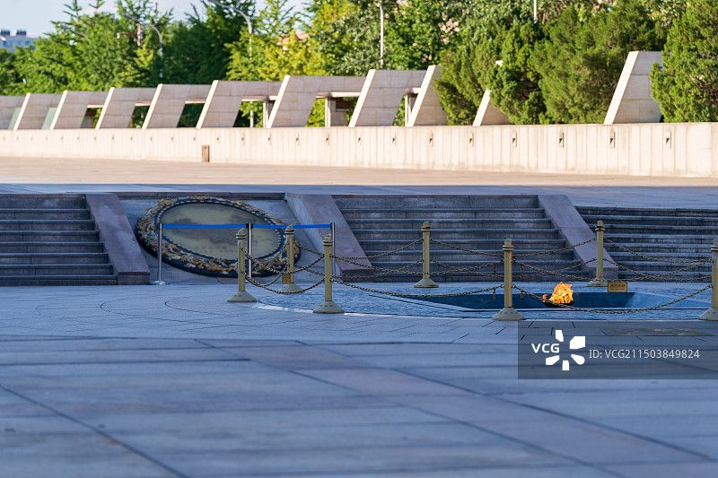 北京海淀区中华世纪坛中华圣火永不熄灭火焰图片素材