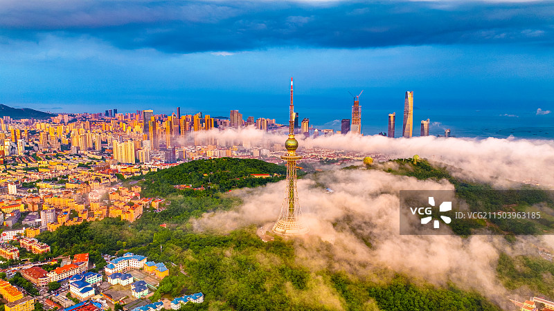 青岛太平山平流雾图片素材