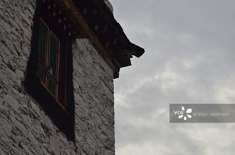 雪山，云，雾，摩托车，探险藏区图片素材