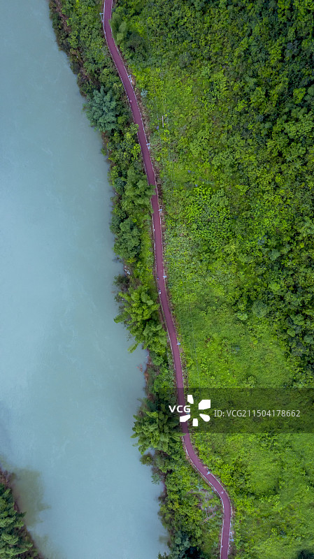 河池市金城江区骑行道图片素材