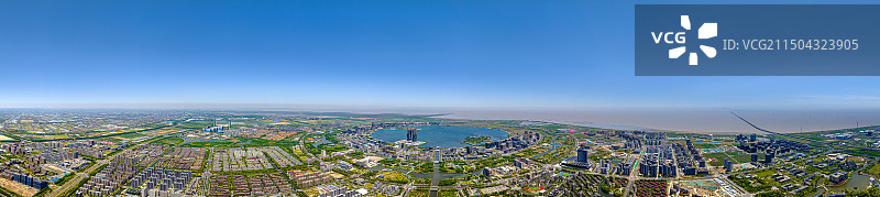 上海临港新城全景 滴水湖 顶科社区 东海大桥 宜浩佳园 圆形人工湖 海滨城市风光图片素材