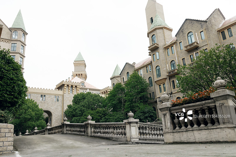 欧式风格的古典城市建筑图片素材