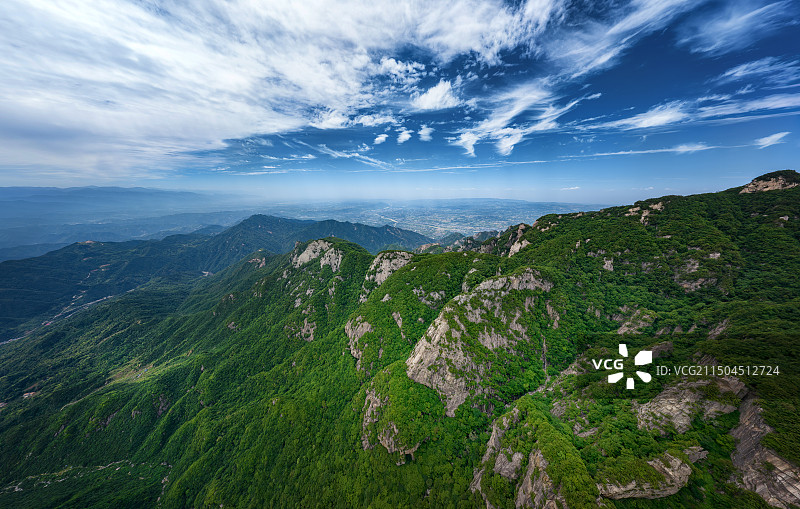 陕西西安蓝田县秦岭王顺山玉皇顶景区图片素材