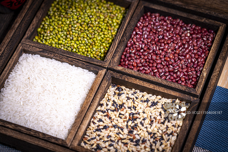 中国传统五谷杂粮粗粮绿豆红豆大米糙米图片素材