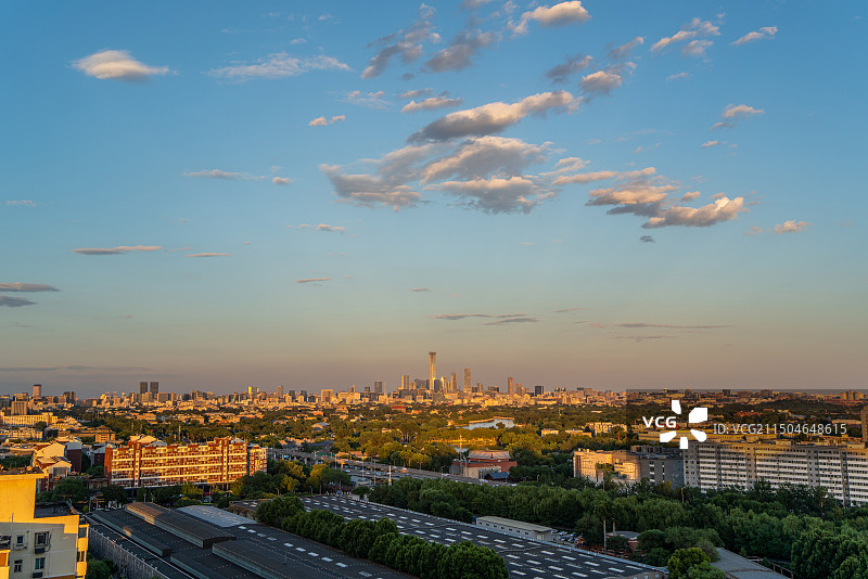 北京地标建筑国贸cbd和鼓楼图片素材