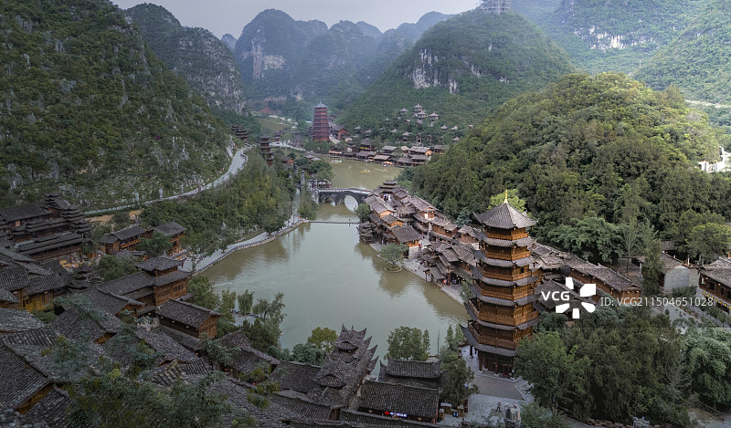 峰林布依图片素材