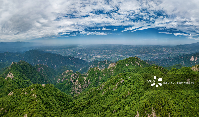陕西西安蓝田县秦岭王顺山玉皇顶景区图片素材