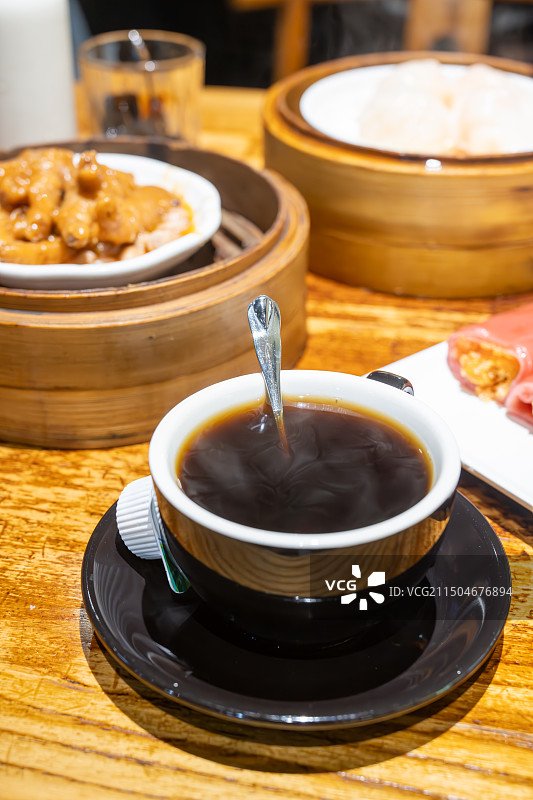 海南老爸茶饮品歌碧欧黑咖啡冰咖奶图片素材