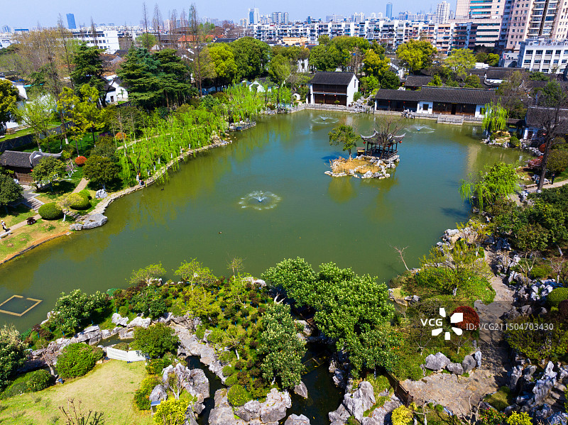 江苏省南京市秦淮区愚园（胡家花园）春色风光一角图片素材