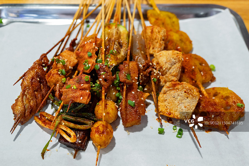 四川乐山特色美食油炸串串图片素材