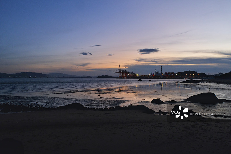 厦门鼓浪屿的蓝天白云和晚霞图片素材