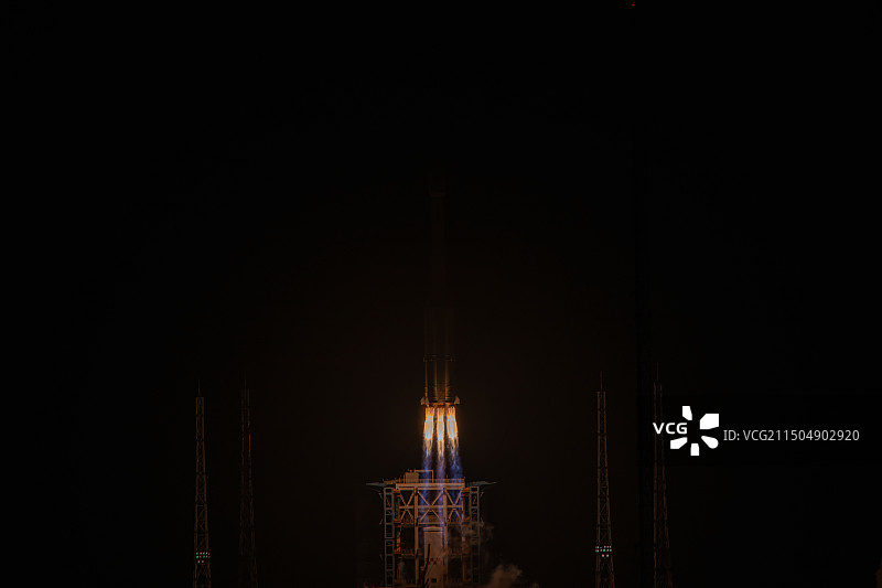 长征七号甲火箭发射中星3A卫星图片素材