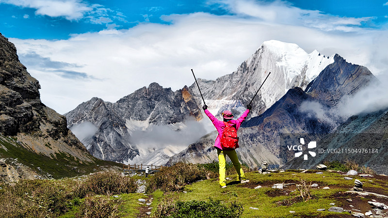呼唤雪山图片素材