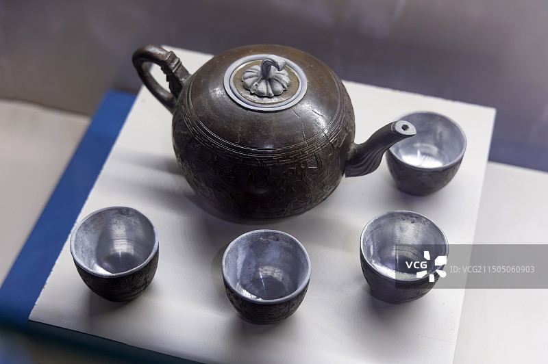 朱德使用过的椰包锡茶具 朱德故居图片素材