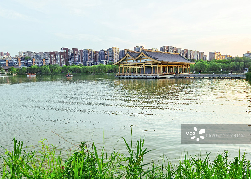 湖光天色图片素材