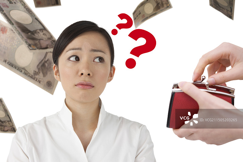女人为钱发愁图片素材