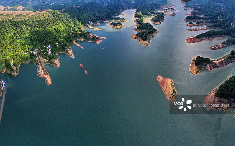 航拍广西南宁市良庆区凤亭河水库图片素材