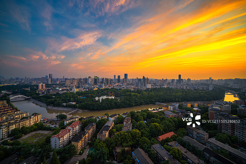 中国安徽省合肥市庐阳区日落夕照图片素材