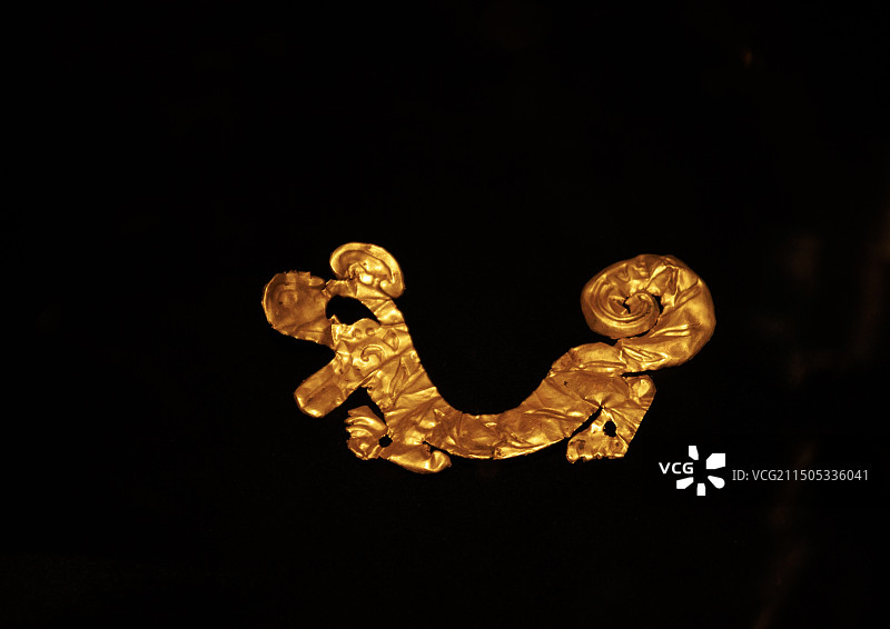 三星堆博物馆 金箔虎形饰图片素材