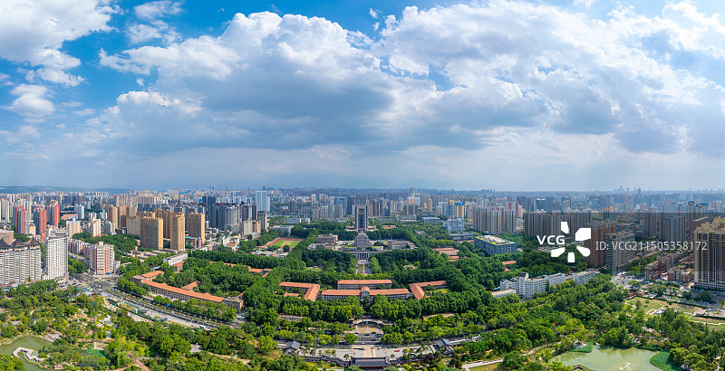 航拍西安交通大学全景图片素材