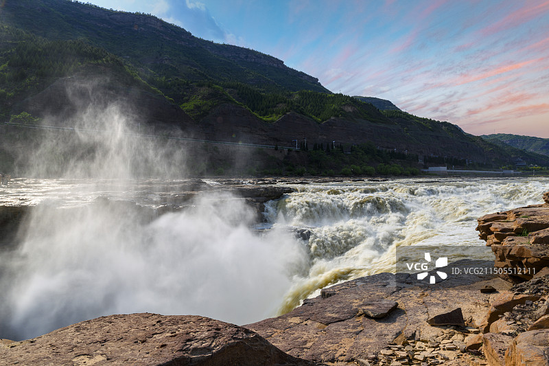 山西省临汾市吉县壶口瀑布地质公园户外风光图片素材