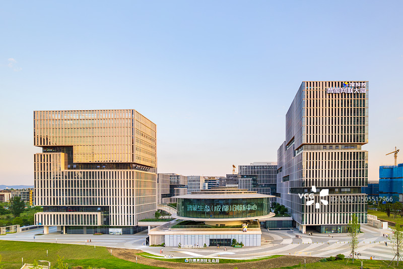 成都锦江区白鹭湾科技生态园白昼航拍图片素材