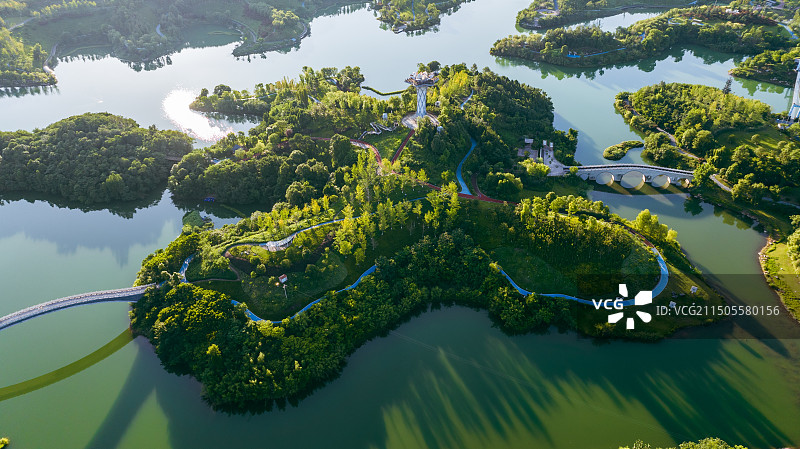 俯瞰达州市莲花湖湿地公园图片素材