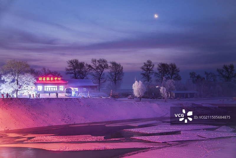 吉林省吉林市龙潭区乌拉街镇韩屯雾凇岛雾凇图片素材