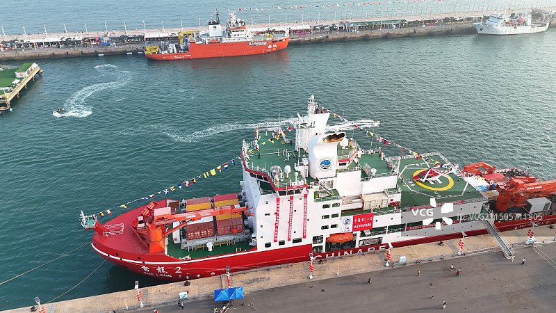 雪龙号雪龙2号极地科考船破冰船图片素材