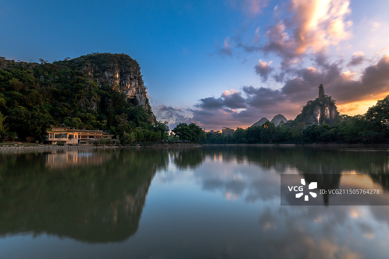美丽的桂林，我的家......  桂林穿山公园的穿山、塔山风光。图片素材