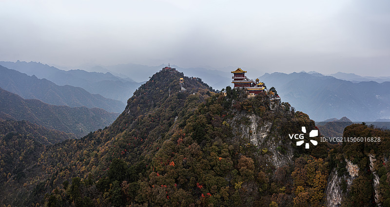 西安秦岭终南山南五台秋色图片素材