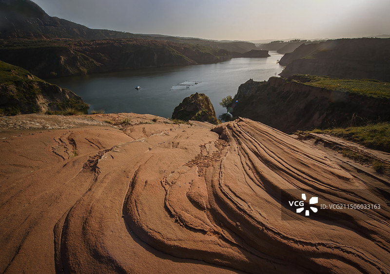 陕西省榆林市靖边县龙洲镇水上丹霞风光图片素材