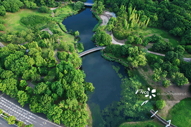 航拍无锡夏日金城湾公园图片素材