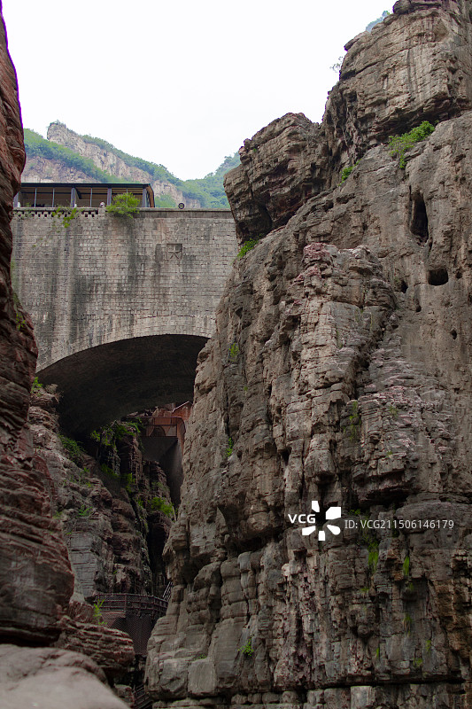 云台山红石峡子房湖水库水坝图片素材