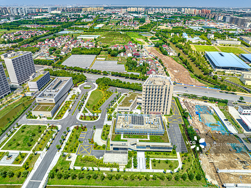 上海立信会计金融学院浦东新校区 开放式无围栏大学校园 产学研 曹路大学城 顾唐路 教学楼 宿舍楼图片素材