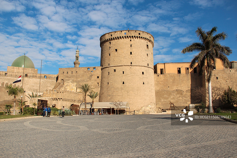 蓝天下的历史建筑景观图片素材