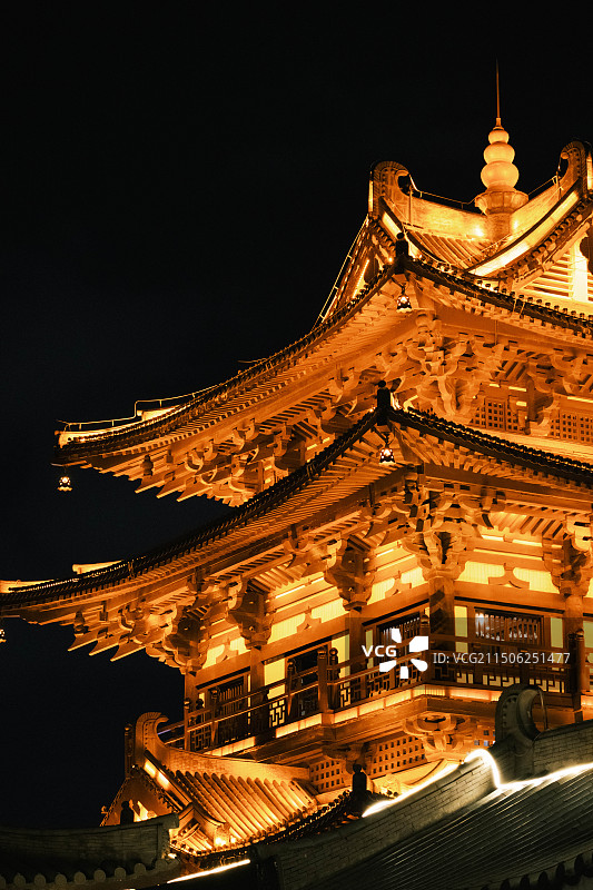 夜幕下的桂林逍遥楼图片素材