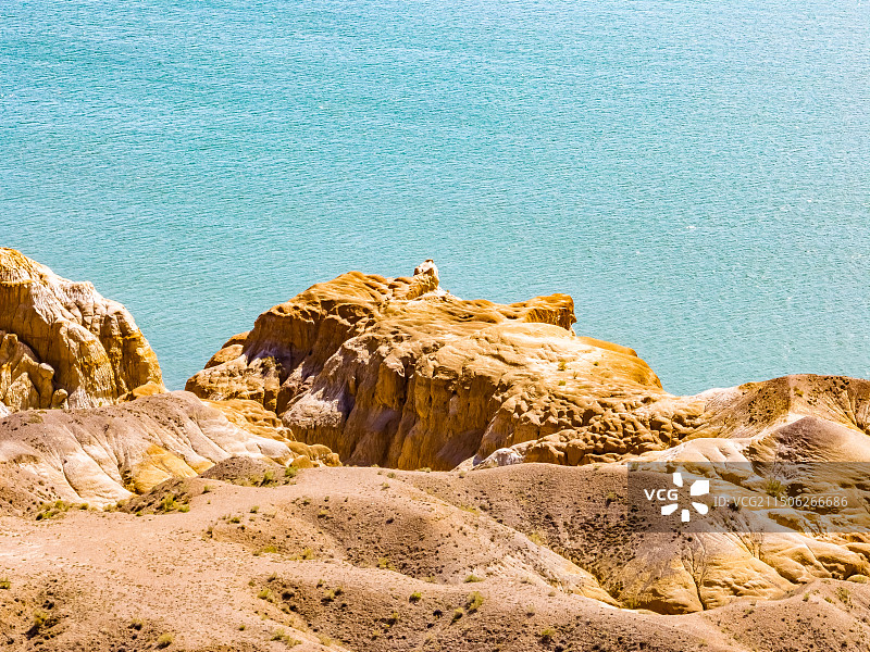 新疆福海海上魔鬼城图片素材