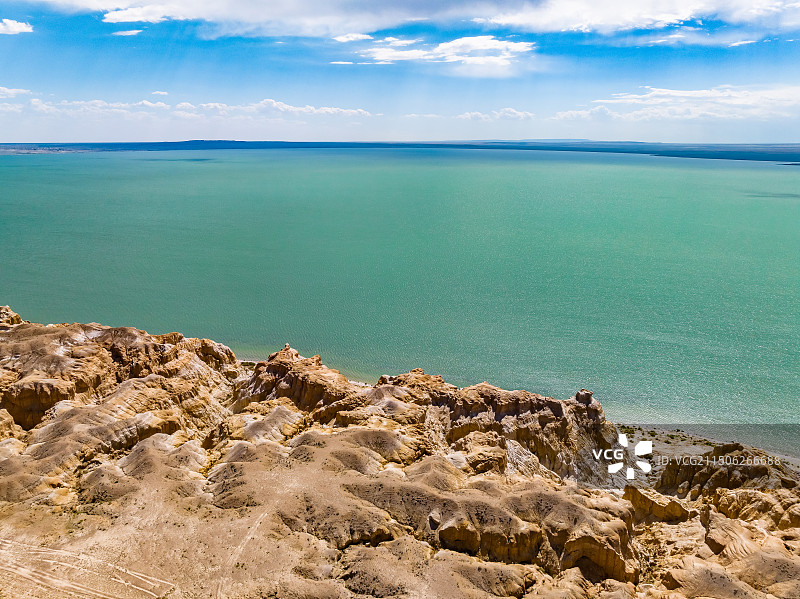新疆福海海上魔鬼城图片素材