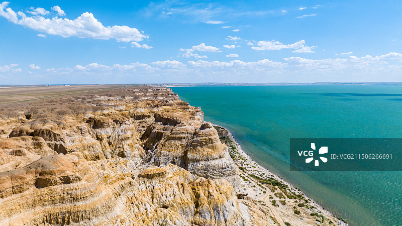 新疆福海海上魔鬼城图片素材