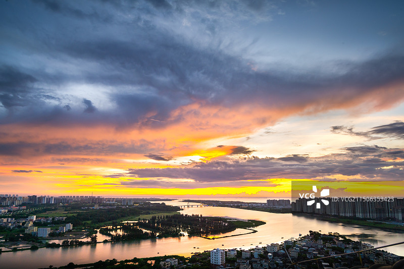 澄迈县老城镇盈滨半岛国际旅游度假区夕阳晚霞自然风光全景图图片素材