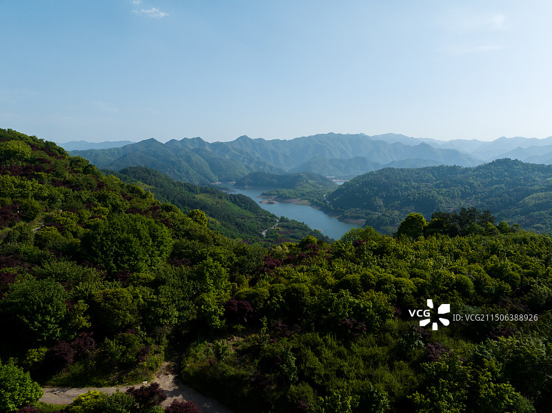 宁波四明山雪窦山弥勒佛千丈崖图片素材