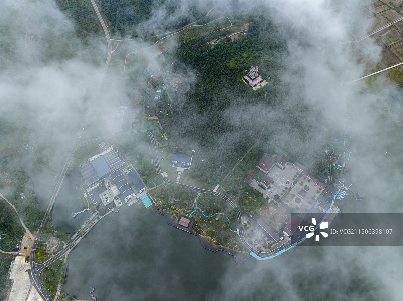 航拍安徽省滁州市定远县金山滴水寺风光图片素材