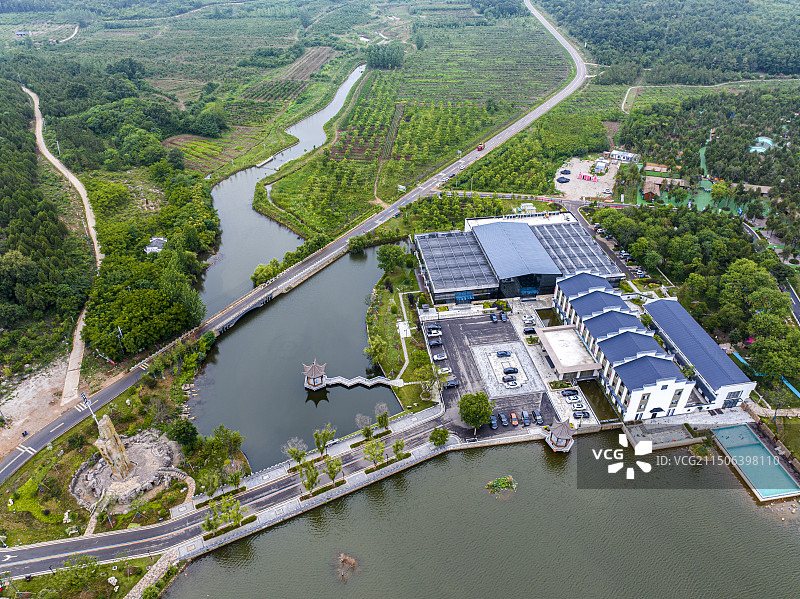 航拍安徽省滁州市定远县金山滴水寺风光图片素材