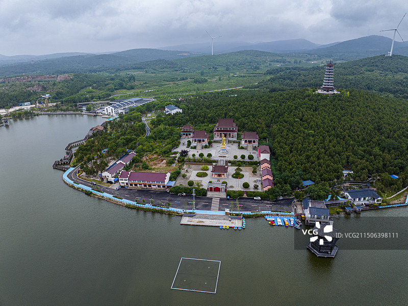 航拍安徽省滁州市定远县金山滴水寺风光图片素材